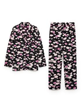Victoria’s Secret Lip, Heart, And Kiss Print Flannel Pajama Set Size Large